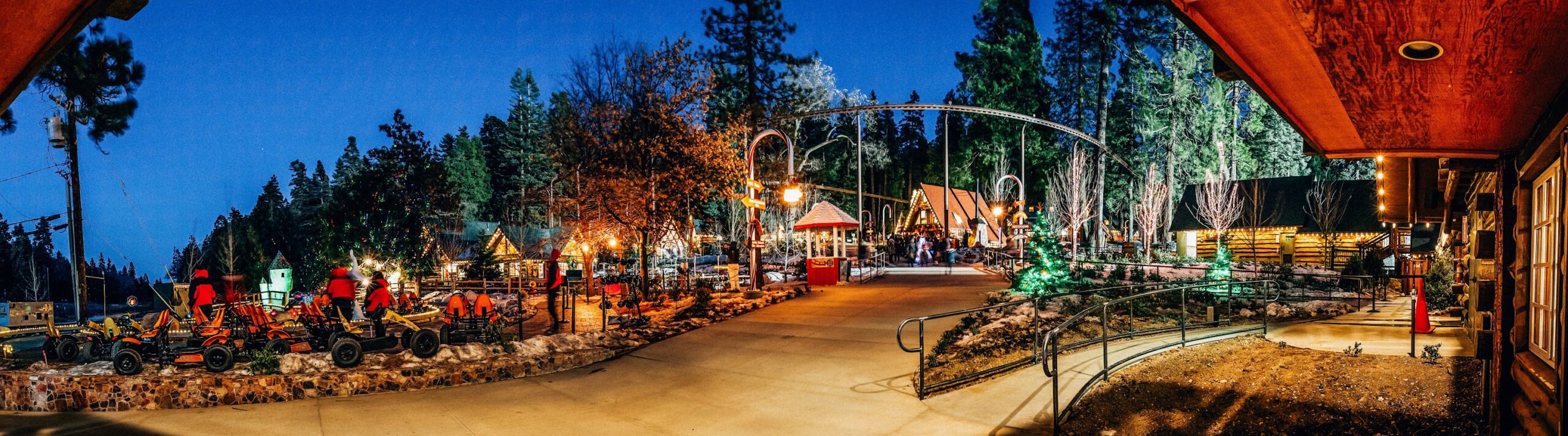 Santa's Village at South Coast Plaza - Rockin Mama™